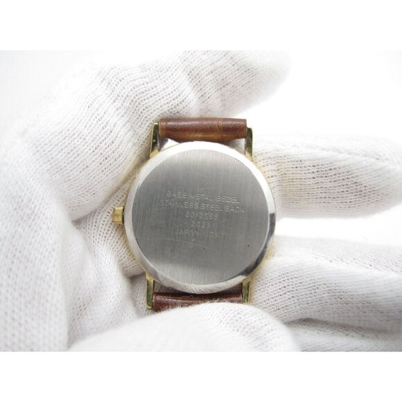 Women Armitron Quartz WR Analog 31mm Round Watch (H182) "New Battery" - Picture 4 of 9